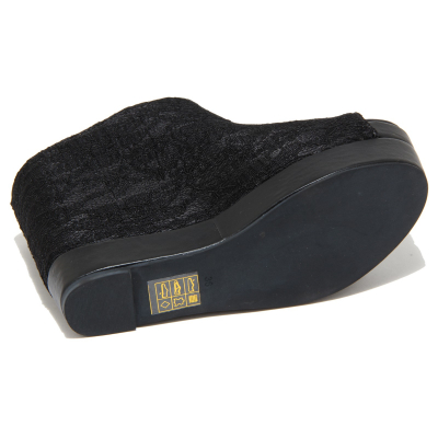 Jeffrey sale campbell zeppe