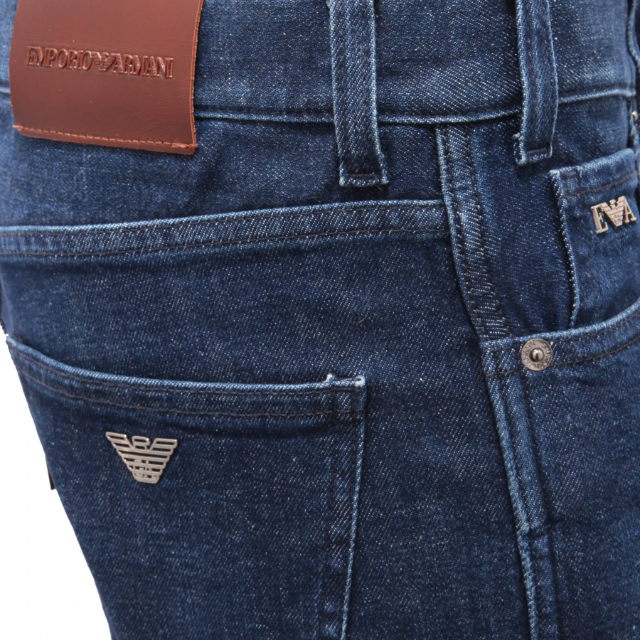 Site armani jeans hotsell