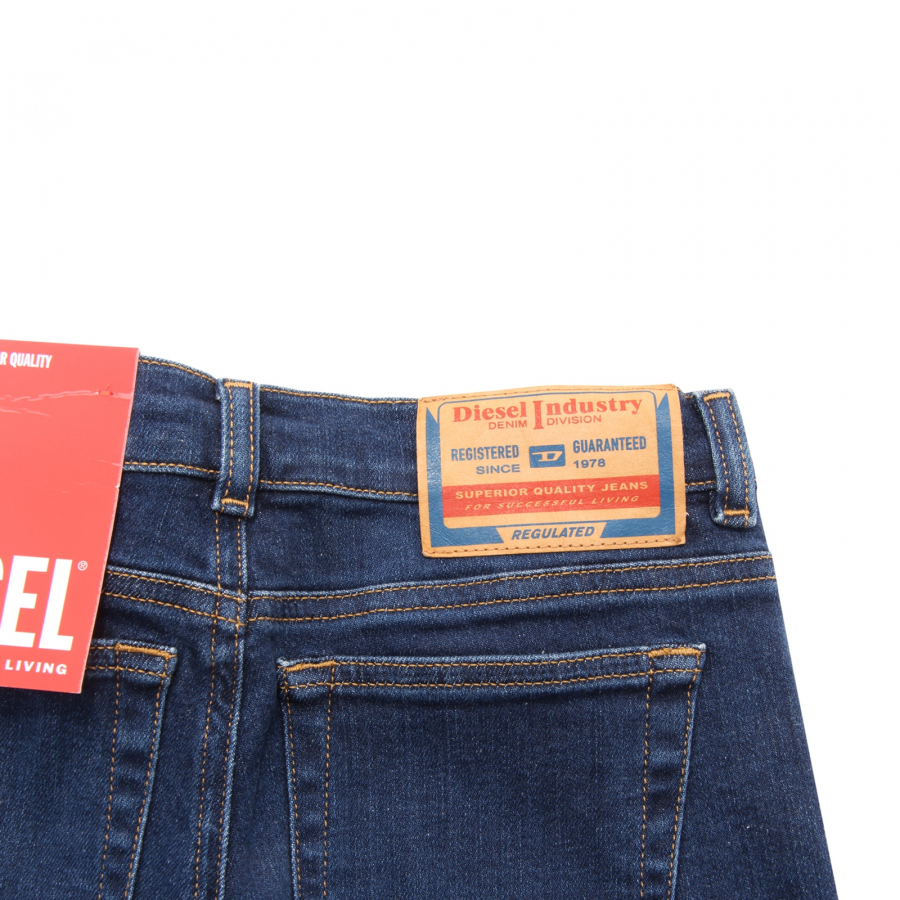 Jeans a zampa diesel store