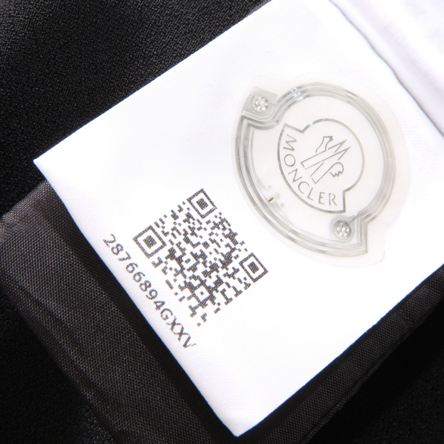 barcode moncler