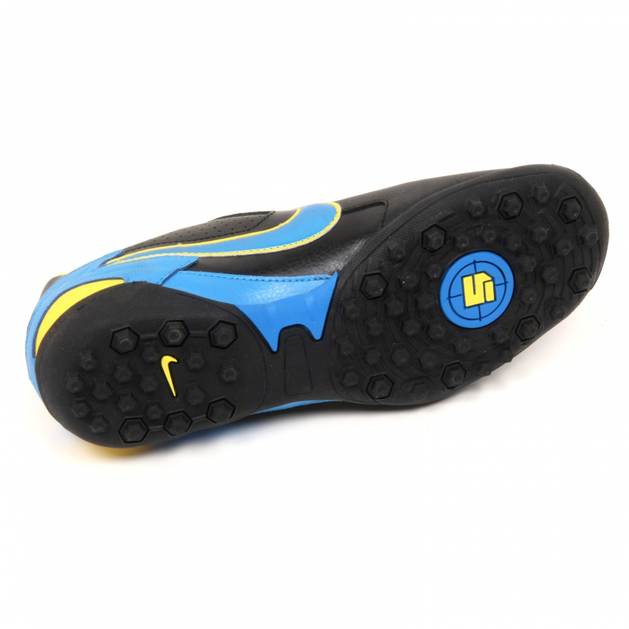 Nike on sale ctr360 calcetto