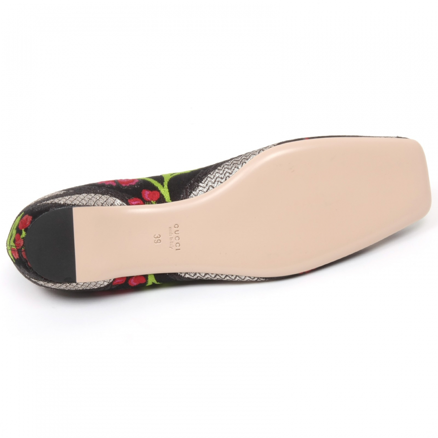Gucci hot sale scarpe borchie