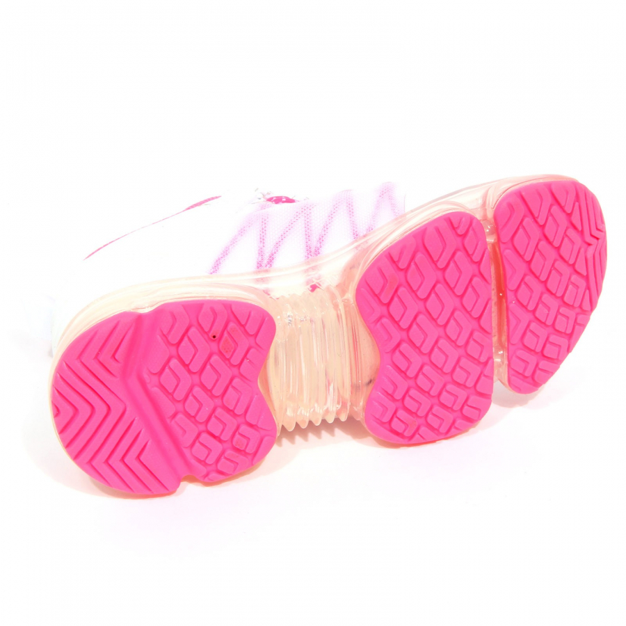 Pink best sale vapormax junior