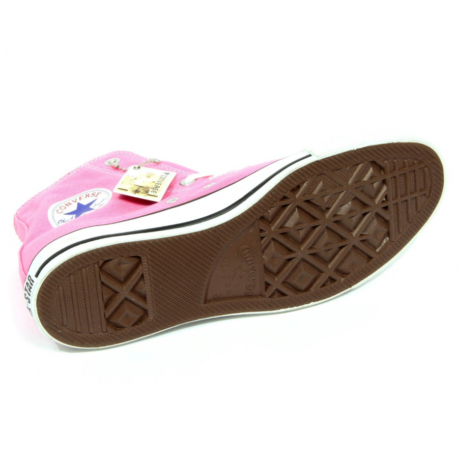 Converse donne top